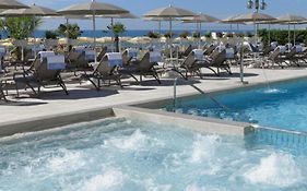 Hotel Cavalieri Palace Jesolo 4*